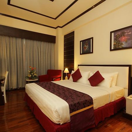 Hotel Maharadja Jakarta Exteriör bild